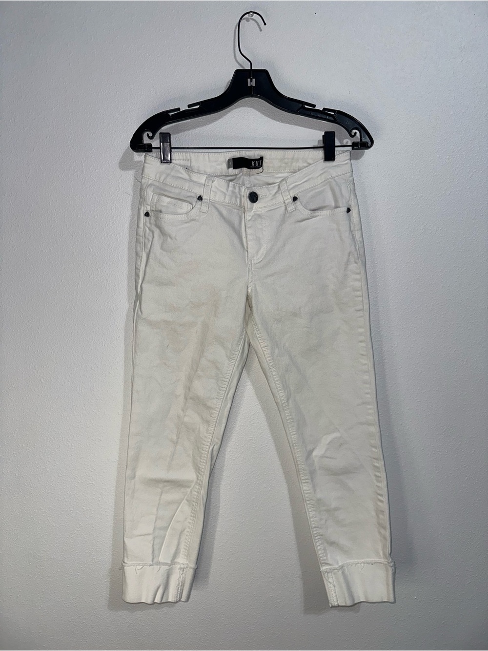 Kut from the Kloth White Capri Stretch Jeans